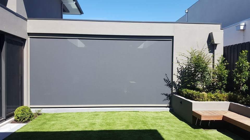 Outdoor Blinds with Tracks – Melbourne’s Best Track-Guided Blinds