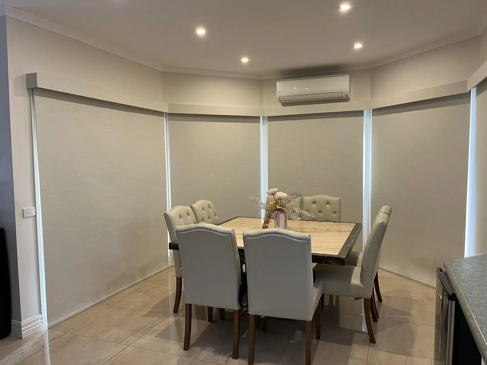 Custom blinds and curtains installation in Caroline Springs Melbourne